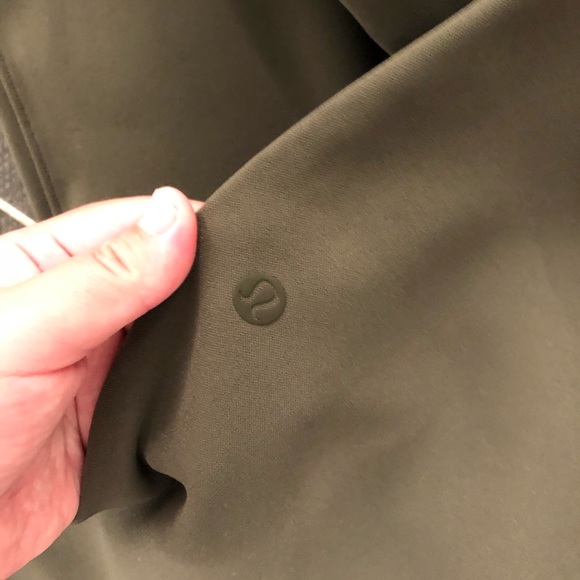 SOLD - Andrea ORIG $118! NEW WITH TAGS LULULEMON - Picture 6 of 6